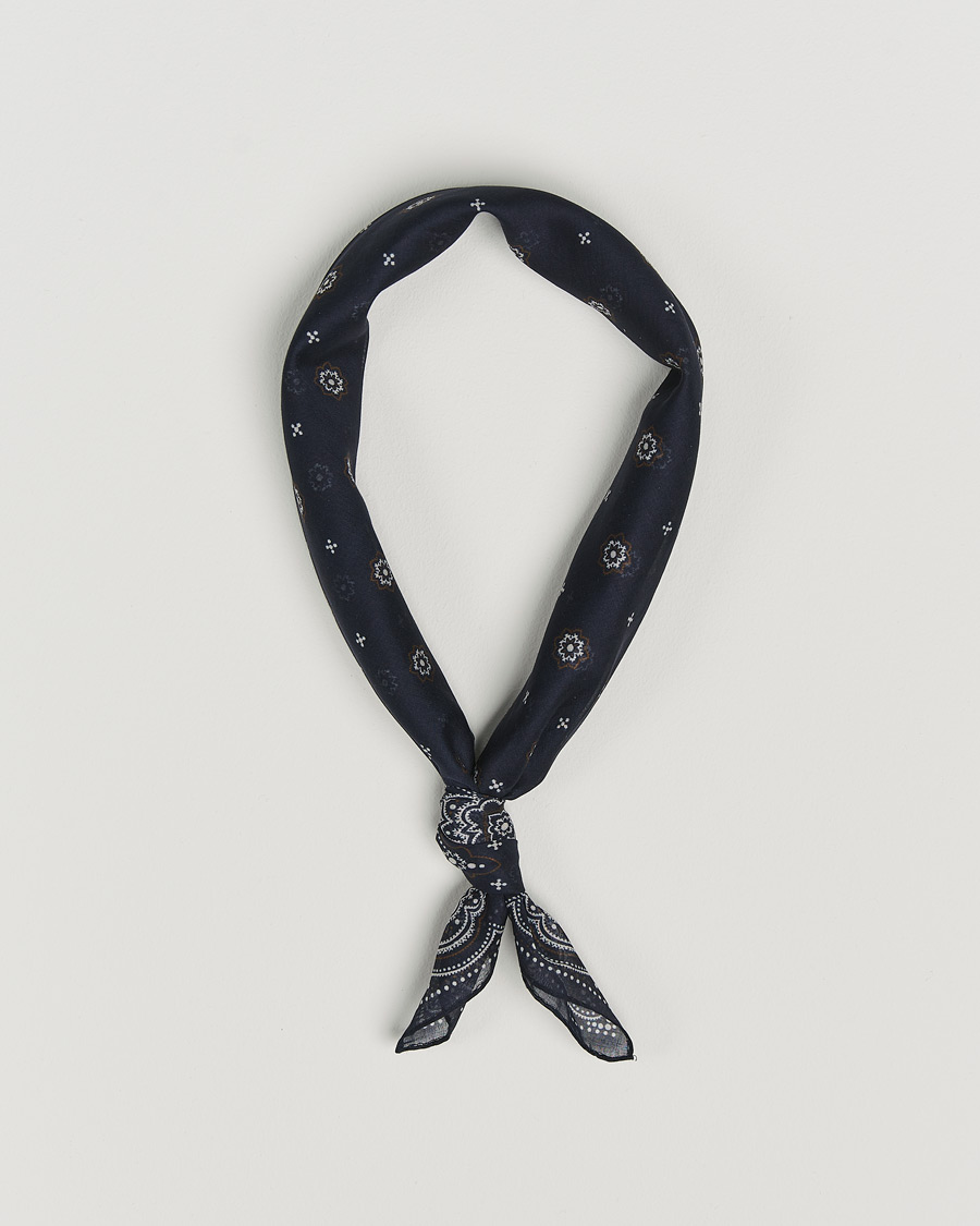Herren | Amanda Christensen Cotton Voilé Printed Medallion Bandana Navy | Amanda Christensen | Cotton Voilé Printed Medallion Bandana Navy