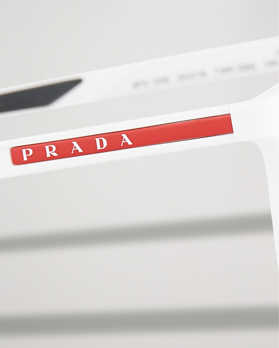 Herren | Prada Linea Rossa 0PS 10WS Polarized Sunglasses White | Prada Linea Rossa | 0PS 10WS Polarized Sunglasses White