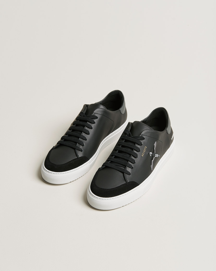 Herren | Axel Arigato Clean 90 Triple Bee Bird Sneaker Black | Axel Arigato | Clean 90 Triple Bee Bird Sneaker Black
