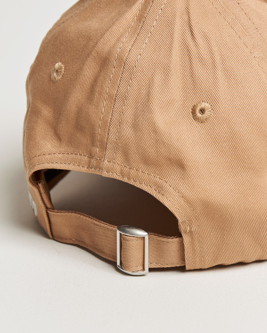 Herren | Axel Arigato Varsity Cap Camel | Axel Arigato | Varsity Cap Camel
