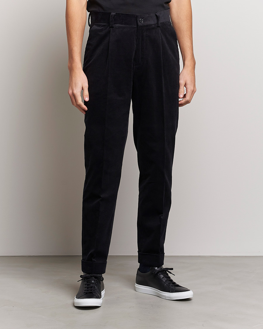 Herren | Hosen | J.Lindeberg | Gordon Pleated Corduroy Trousers Black