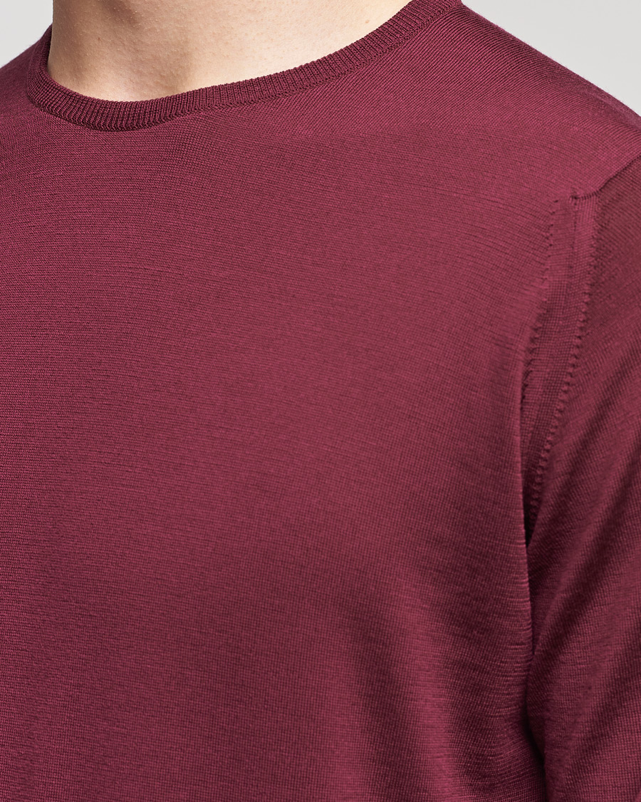 Herren | Pullover | John Smedley | Lundy Extra Fine Merino Crew Neck Bordeaux