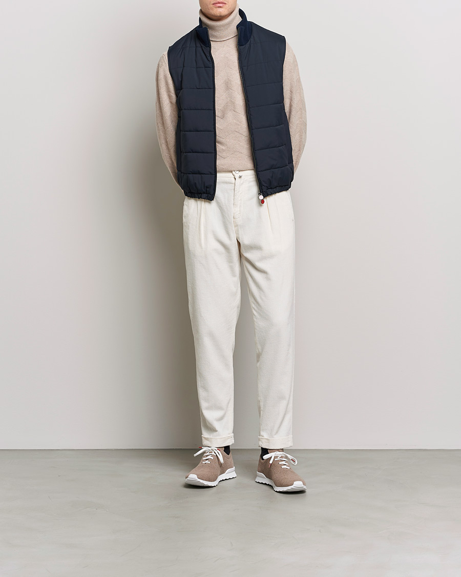 Herren | Hosen | Kiton | Slim Fit Cashmere Corduroy Trousers Off White