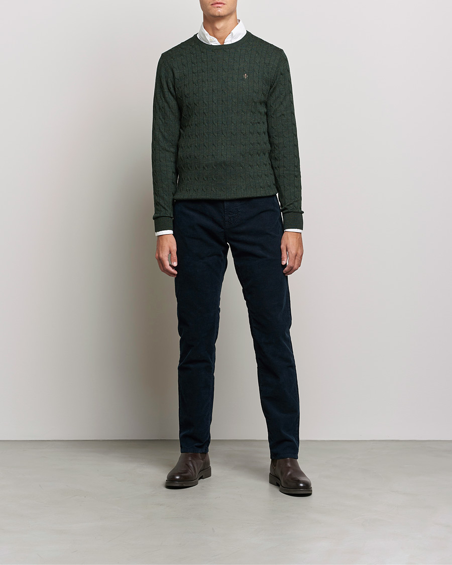 Herren | Pullover | Morris | Merino Cable Crew Neck Olive
