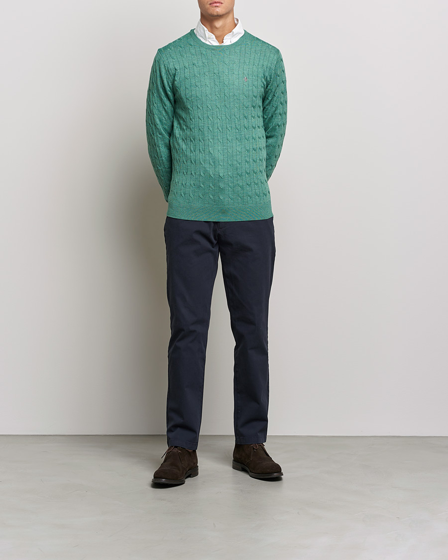 Herren | Pullover | Morris | Merino Cable Crew Neck Pullover Mineral Green