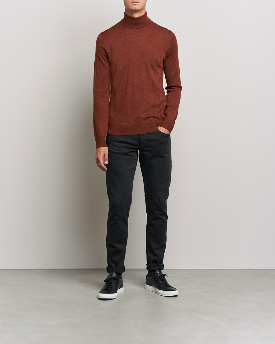 Herren | Pullover | Tiger of Sweden | Neville Extra Fine Merino Polo Henna