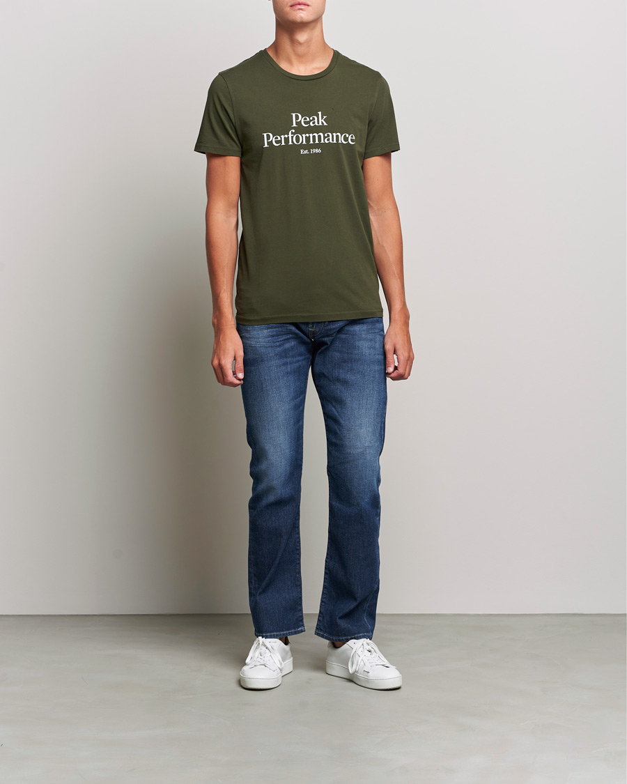Herren | T-Shirts | Peak Performance | Original Tee Forest Night