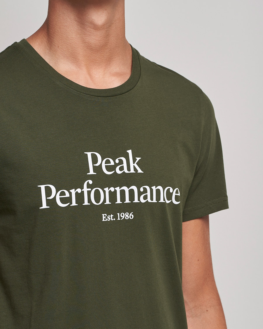Herren | T-Shirts | Peak Performance | Original Tee Forest Night
