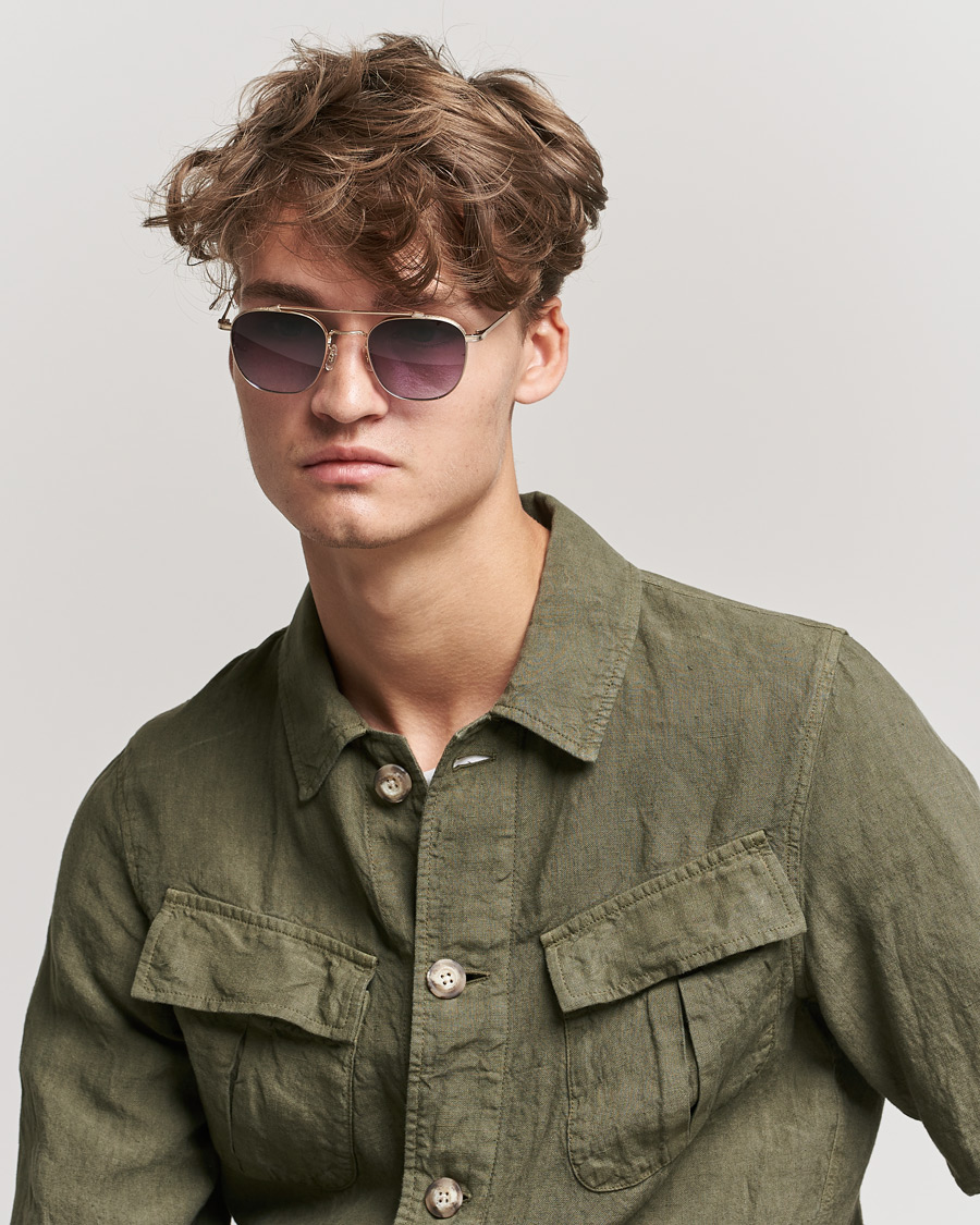 Herren | Oliver Peoples Mandeville Sunglasses Brushed Gold/Gradient Lens | Oliver Peoples | Mandeville Sunglasses Brushed Gold/Gradient Lens