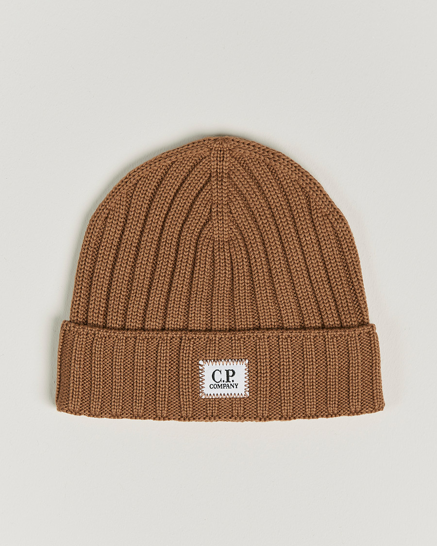 Herren | C.P. Company Knitted Merino Logo Beanie Brown | C.P. Company | Knitted Merino Logo Beanie Brown