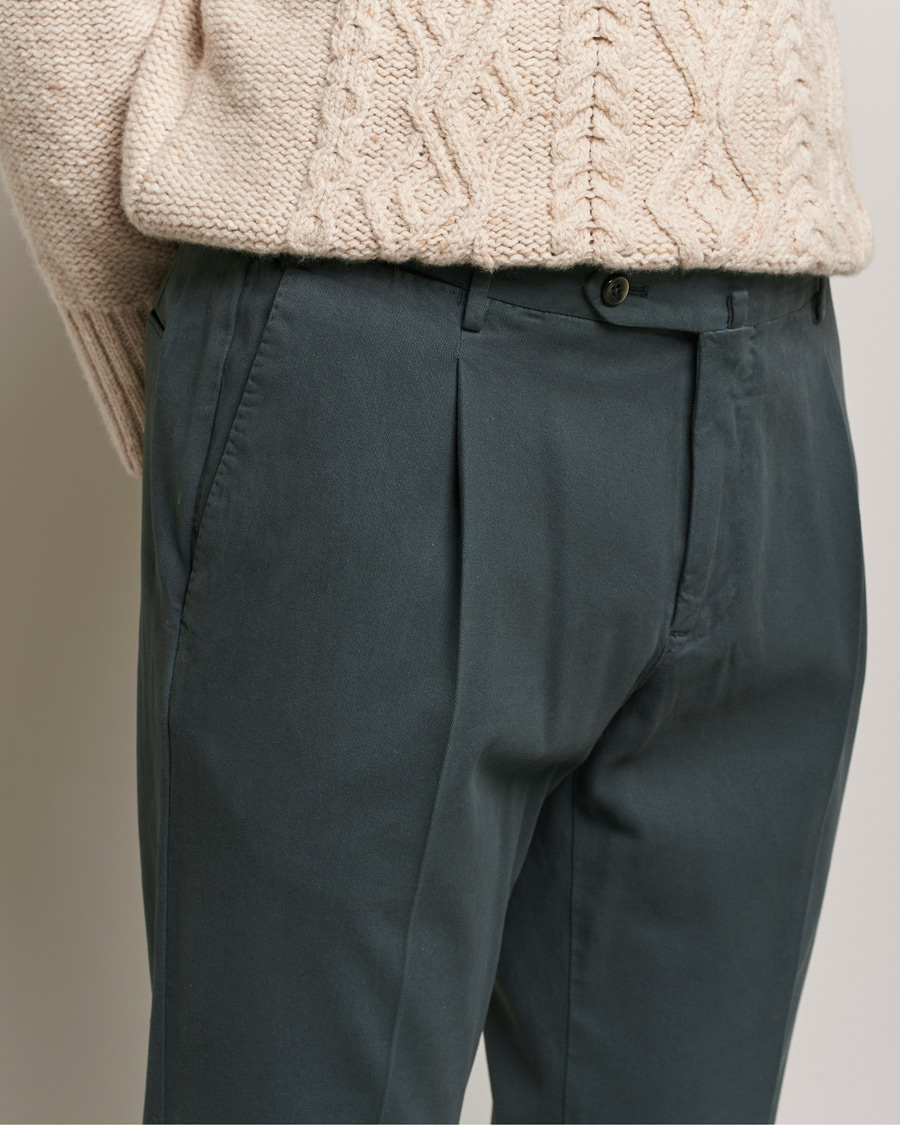 Herren | Hosen | PT01 | Slim Fit Pleated Cotton Stretch Chinos Dark Grey