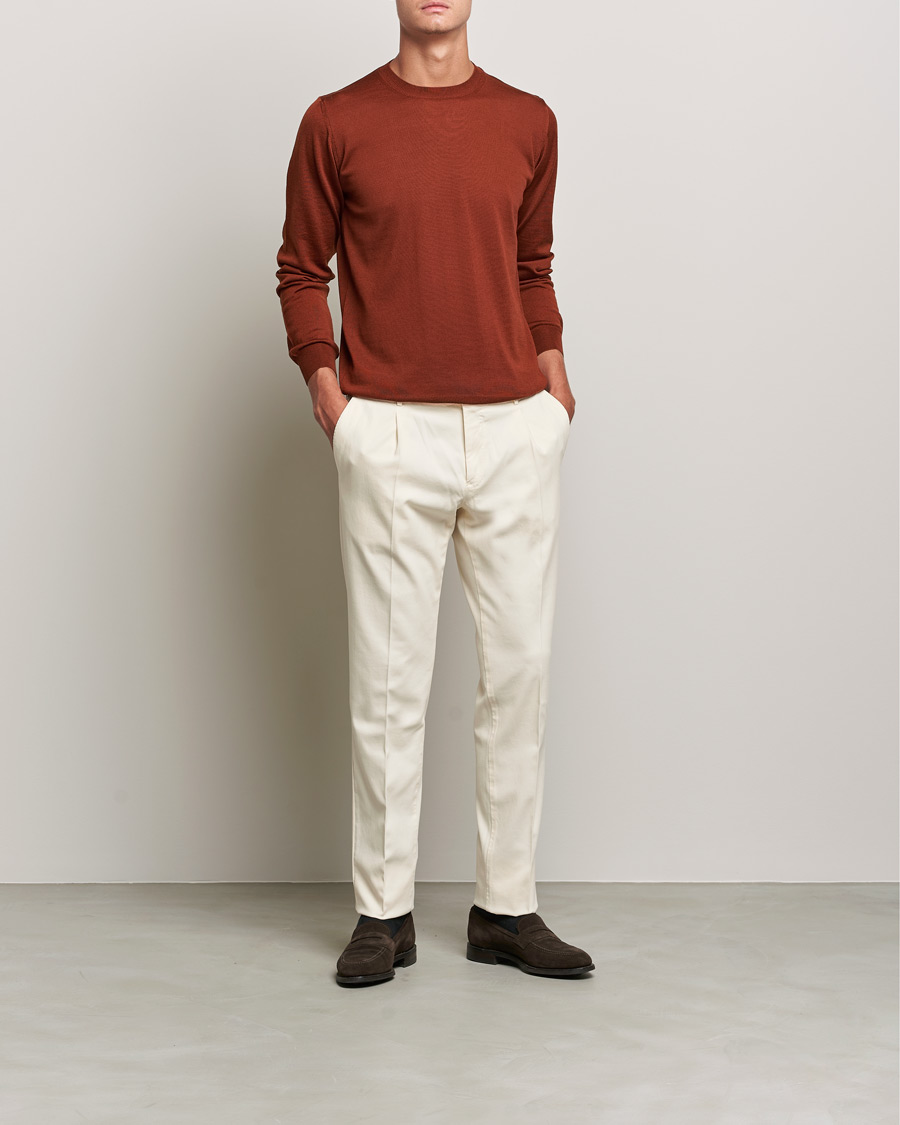Herren | Pullover | Oscar Jacobson | Custer Extra Fine Merino Crew Neck Rust