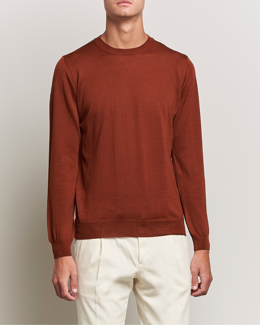 Herren | Pullover | Oscar Jacobson | Custer Extra Fine Merino Crew Neck Rust