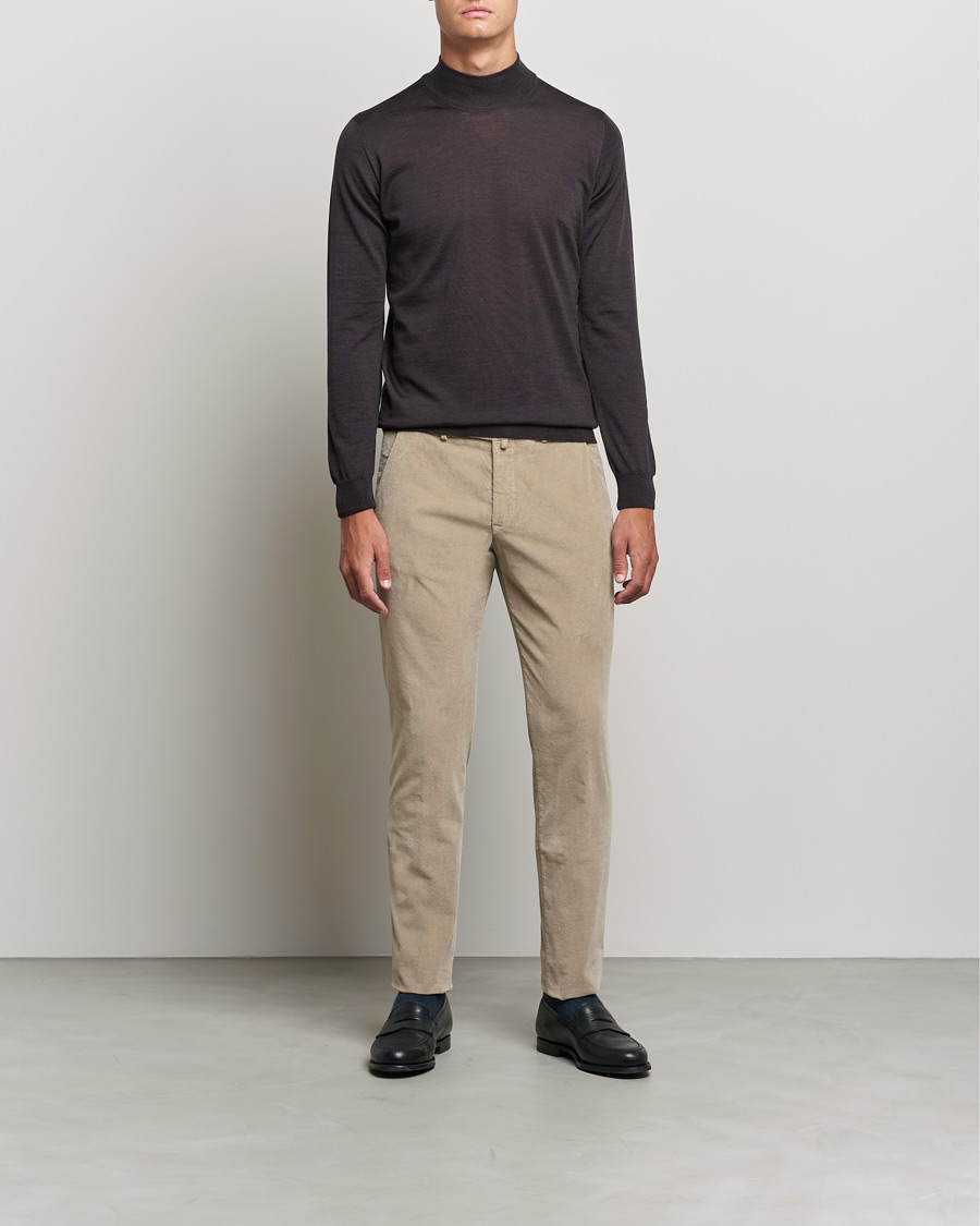 Herren | Pullover | Oscar Jacobson | Hilton Extrafine Merino Mock Neck Brown