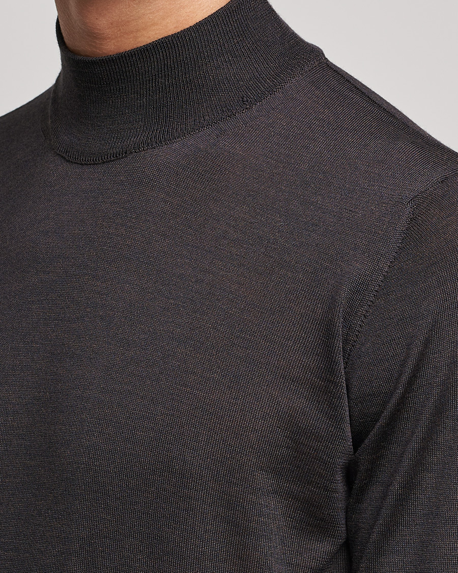 Herren | Pullover | Oscar Jacobson | Hilton Extrafine Merino Mock Neck Brown