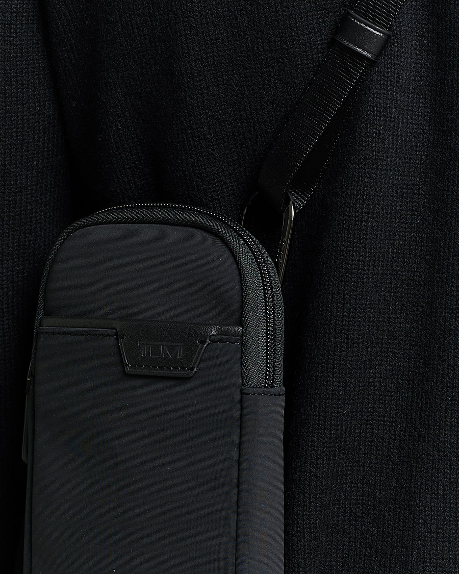 Herren | TUMI Harrison Beech Small Crossbody Pouch Black | TUMI | Harrison Beech Small Crossbody Pouch Black