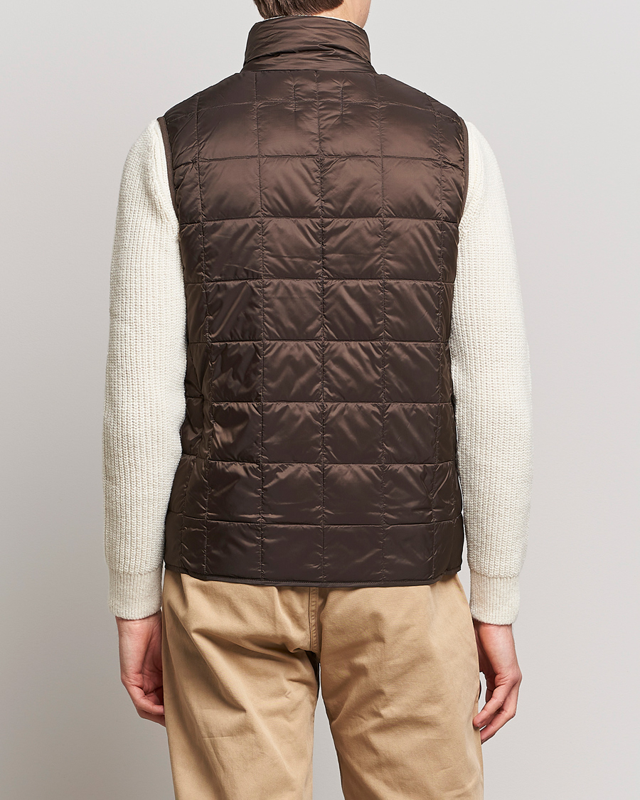 Herren | Jacken | TAION | High Neck Full Zip Lightweight Down Vest Dark Choco