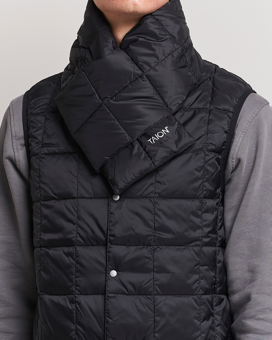 Herren | TAION Basic Down Scarf Black | TAION | Basic Down Scarf Black
