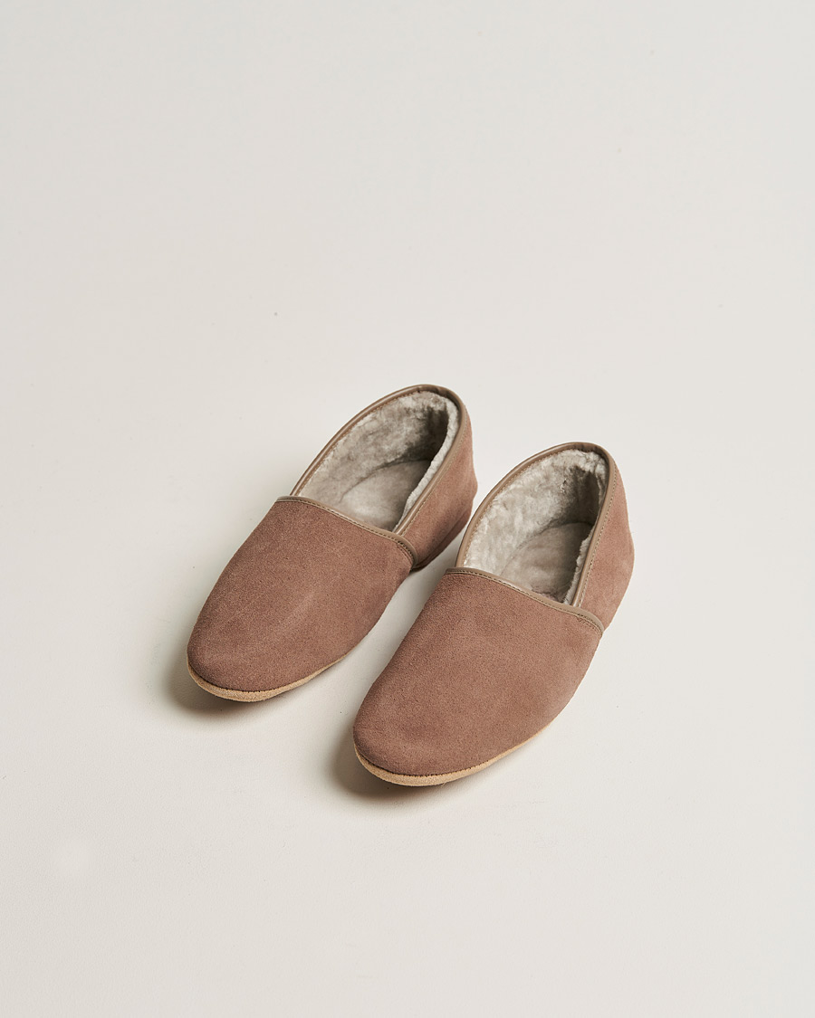 Herren | Derek Rose Crawford Sheepskin Suede Slippers Beige | Derek Rose | Crawford Sheepskin Suede Slippers Beige
