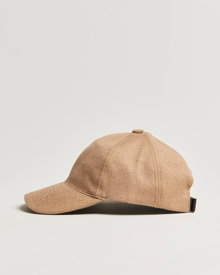 Herren | Varsity Headwear Cashmere Soft Front Baseball Cap Camel | Varsity Headwear | Cashmere Soft Front Baseball Cap Camel