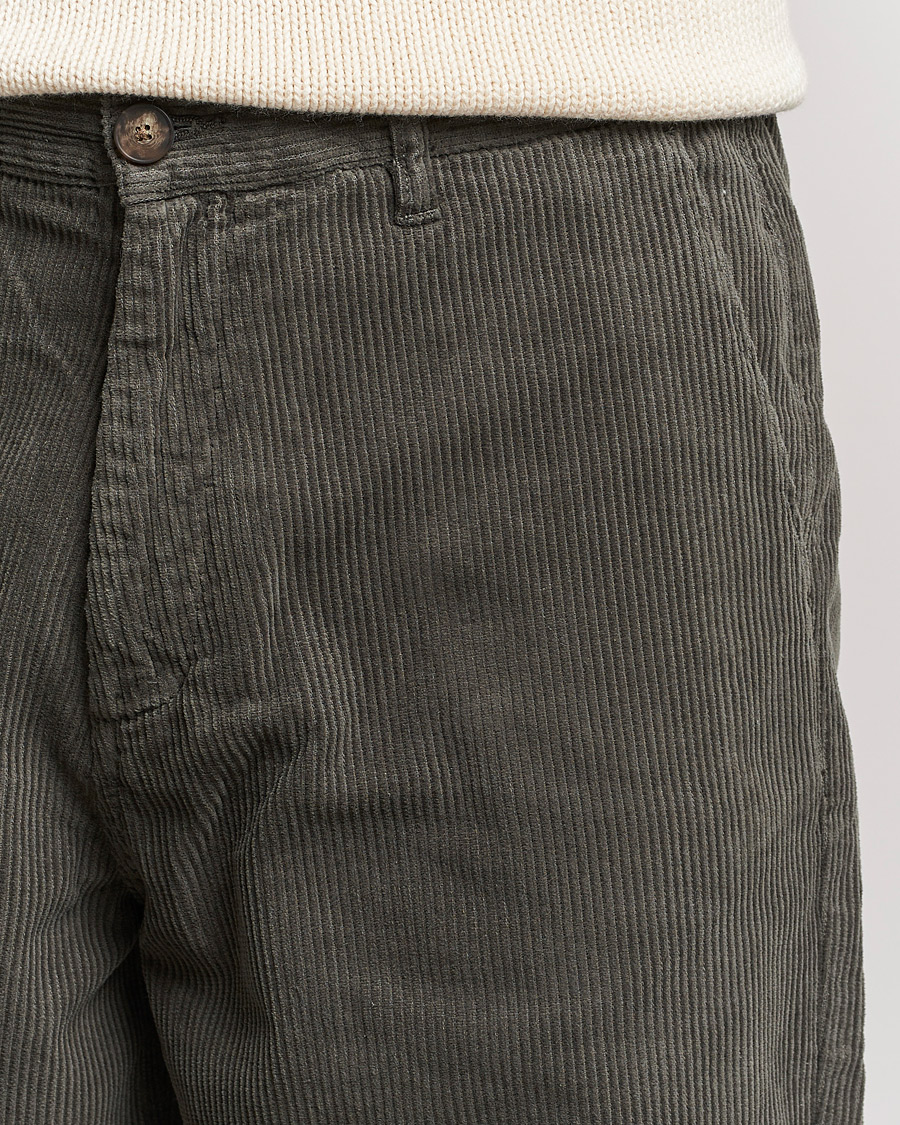 Herren | Hosen | A Day's March | Redwood Corduroy Trousers Olive