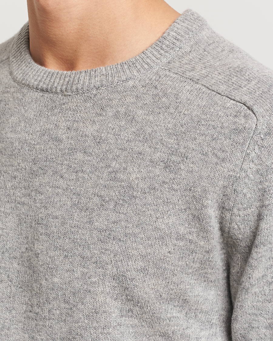 Herren | Pullover | A Day's March | Brodick Lambswool Sweater Grey Melange