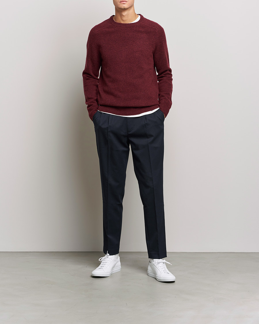 Herren | Pullover | A Day's March | Brodick Lambswool Sweater Wine