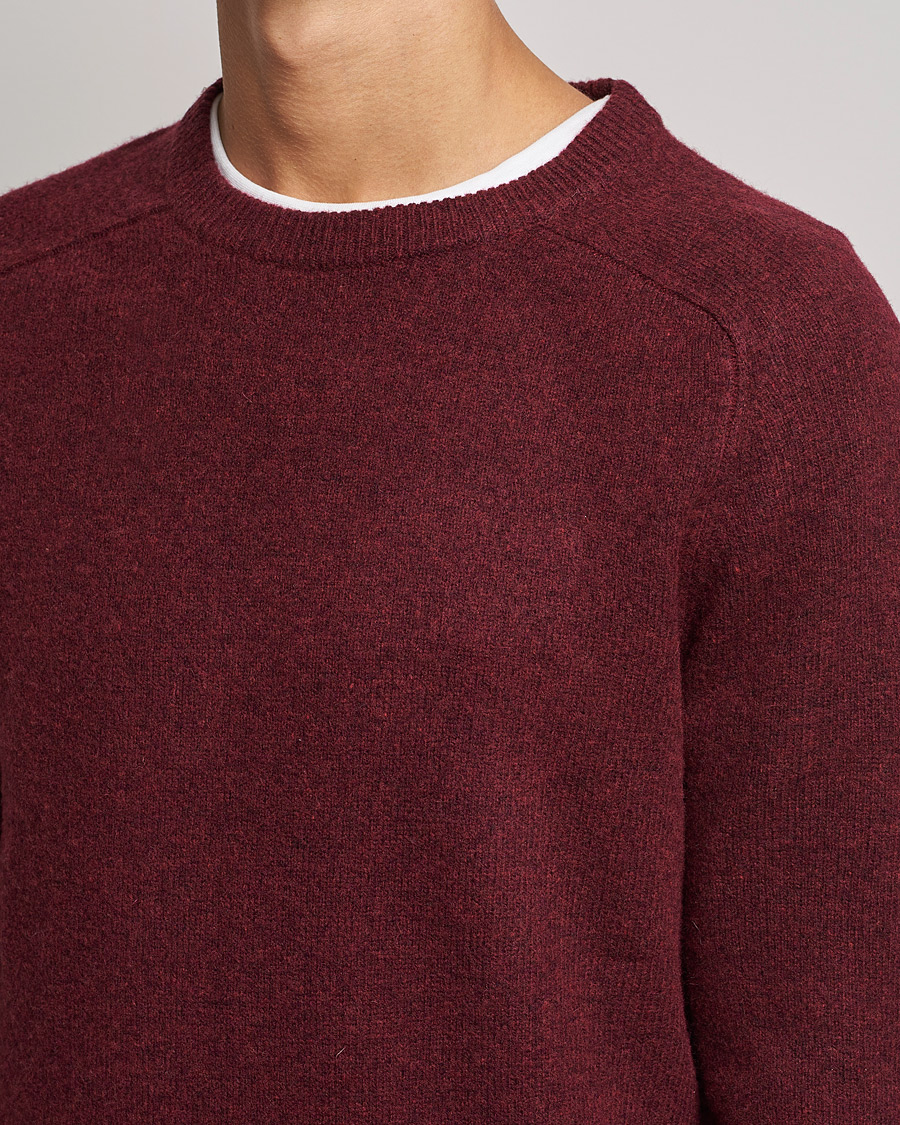 Herren | Pullover | A Day's March | Brodick Lambswool Sweater Wine