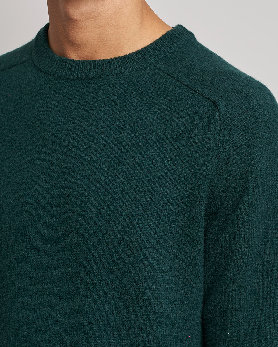 Herren | Pullover | A Day's March | Brodick Lambswool Sweater Bottle Green
