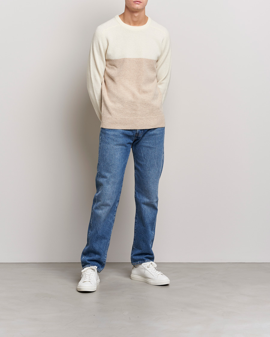 Herren | Pullover | A Day's March | Brodick Block Lambswool Sweater Sand/Off White