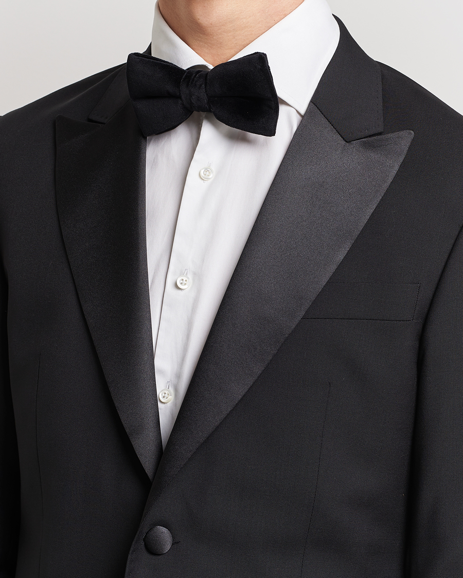 Herren | Velvet Self Tie Bow Tie Black | BOSS BLACK | Velvet Self Tie Bow Tie Black
