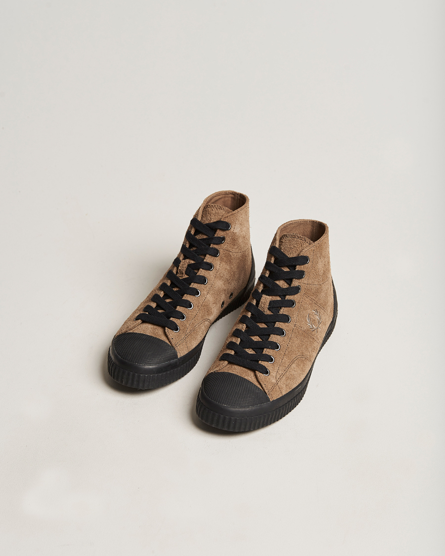 Herren | Fred Perry Huges Mid Suede Sneaker Bark | Fred Perry | Huges Mid Suede Sneaker Bark