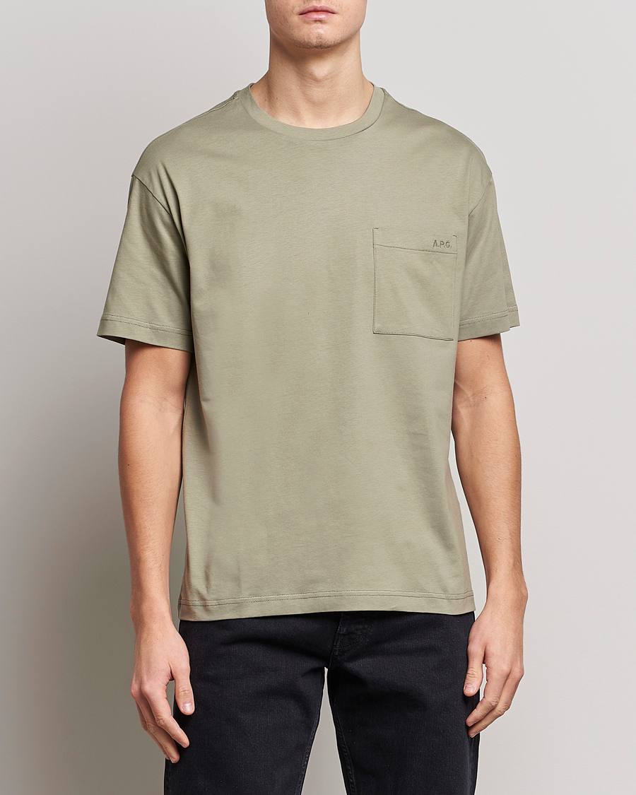 Herren | T-Shirts | A.P.C. | Short Sleeve Pocket T-Shirt Light Olive