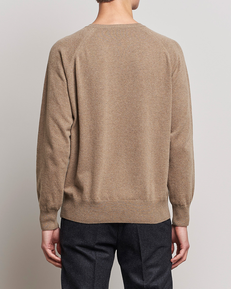 Herren | Pullover | Oscar Jacobson | Gustaf Lambswool Raglan Crew Neck Camel