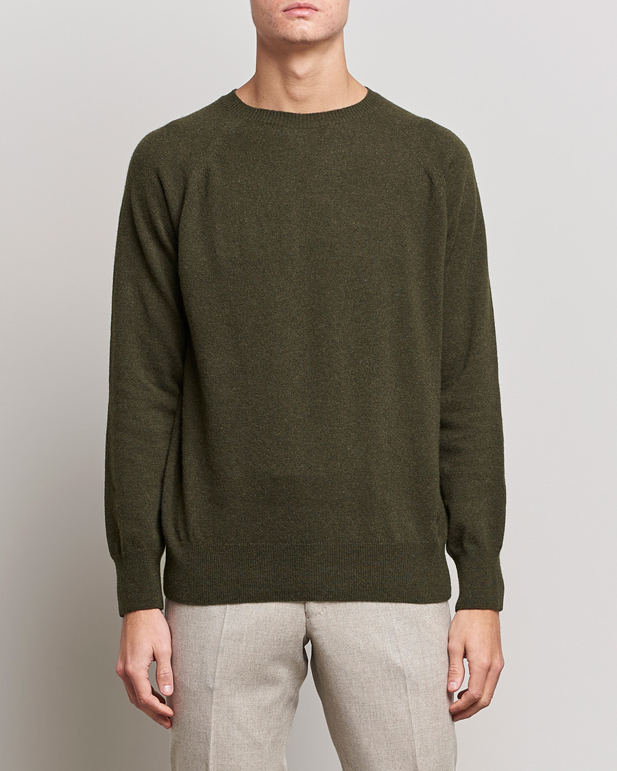 Herren | Pullover | Oscar Jacobson | Gustaf Lambswool Raglan Crew Neck Moss Green