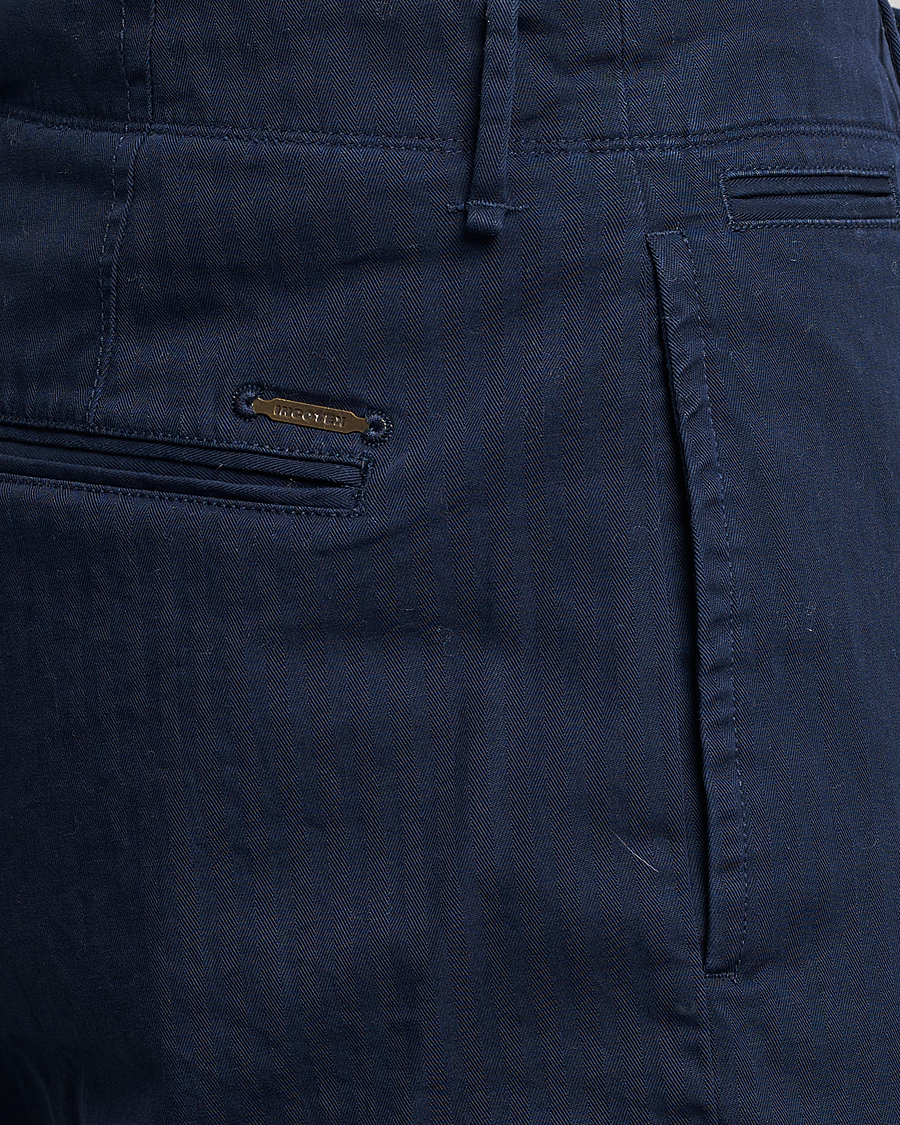 Herren | Hosen | Incotex | Regular Fit Herringbone Chinos Navy