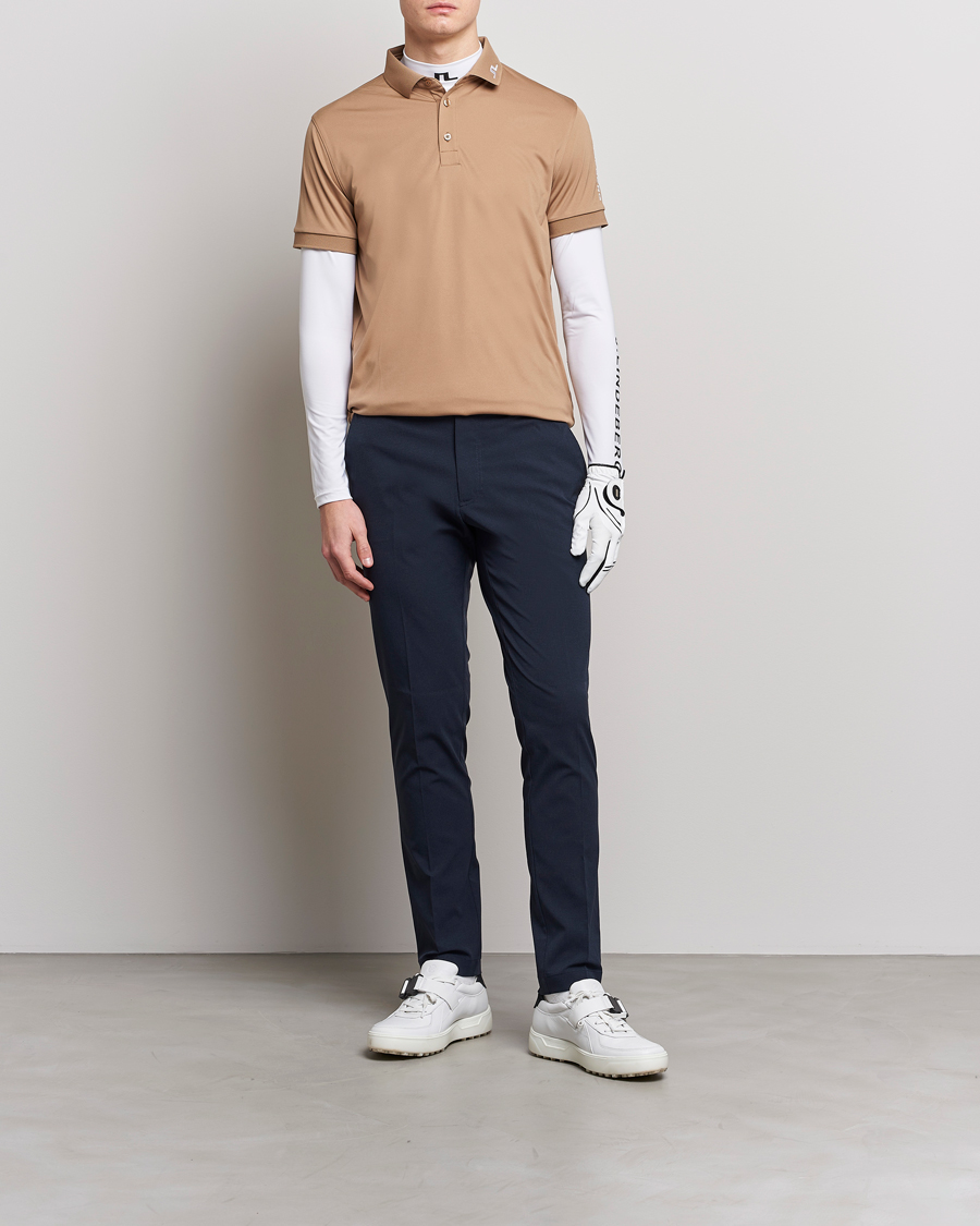 Herren | Poloshirts | J.Lindeberg | Tour Tech Regular Fit Polo Tiger Brown