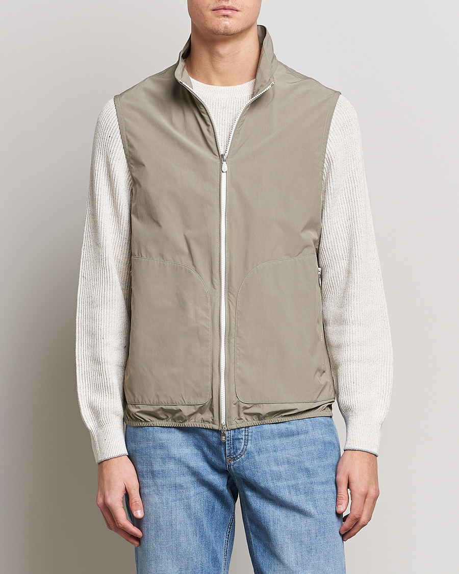 Herren | Westen | Brunello Cucinelli | Lightweight Nylon Gilet Olive
