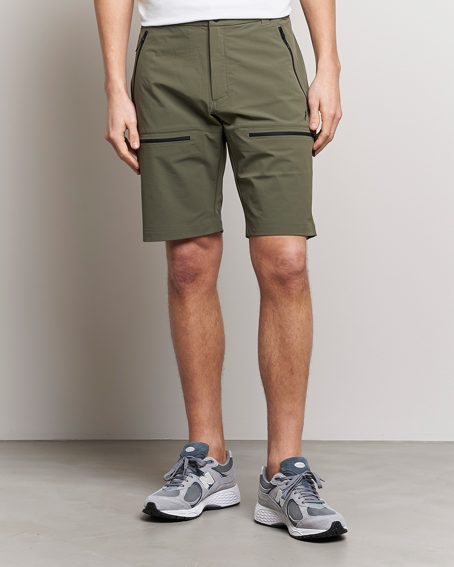 Herren | Shorts | Peak Performance | Stretch Drawstring Tech Shorts Pine Needle
