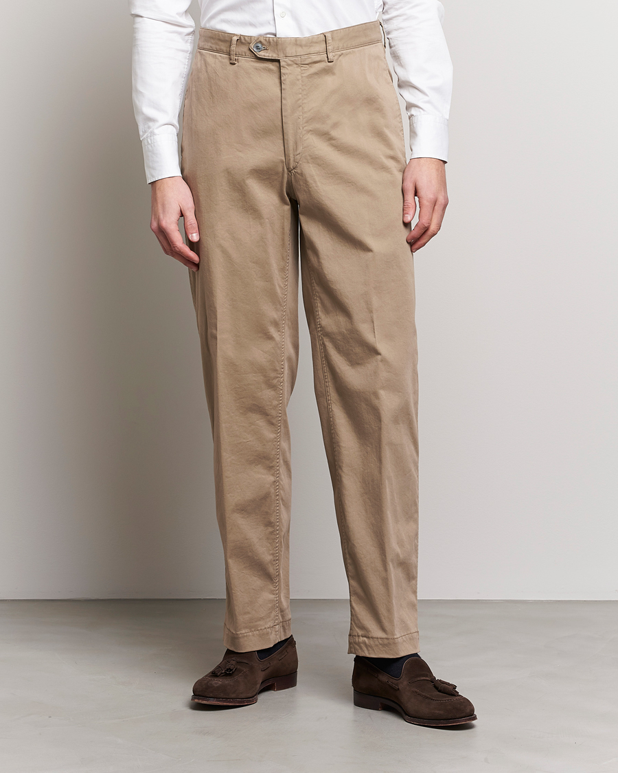 Herren | Hosen | Oscar Jacobson | Tanker Pleat Cotton Trousers Beige