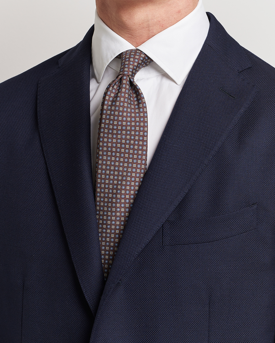 Herren | Canali Micro Pattern Printed Silk Tie Brown | Canali | Micro Pattern Printed Silk Tie Brown