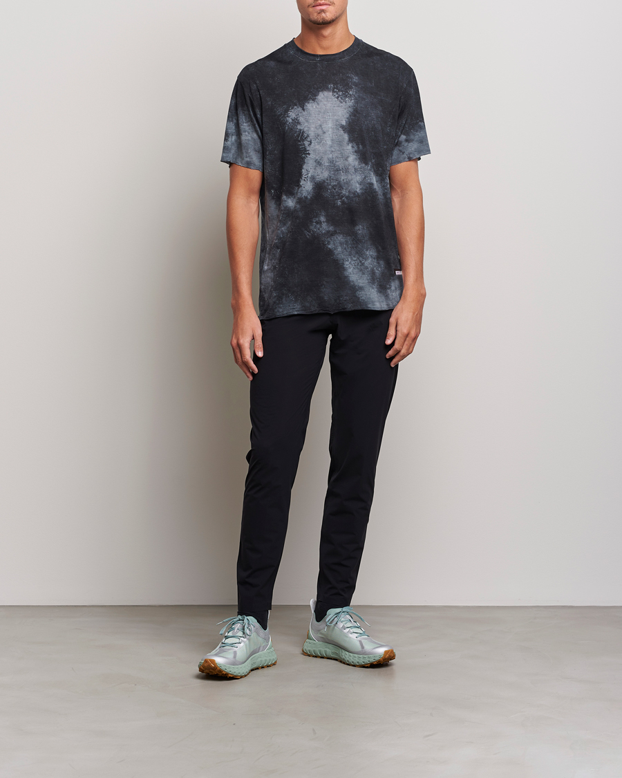 Herren | T-Shirts | Satisfy | CloudMerino T-Shirt Batik Black