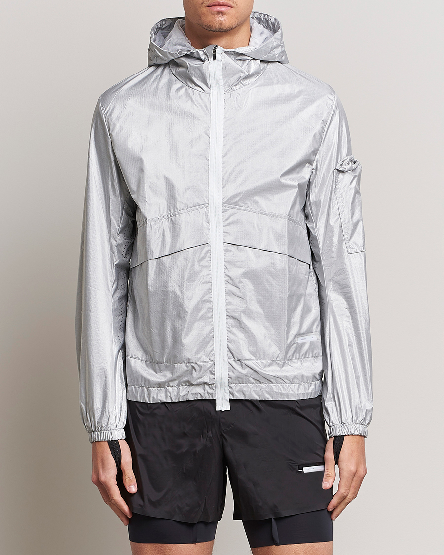 Herren | Jacken | Satisfy | SilverShell Packable Windbreaker Silver