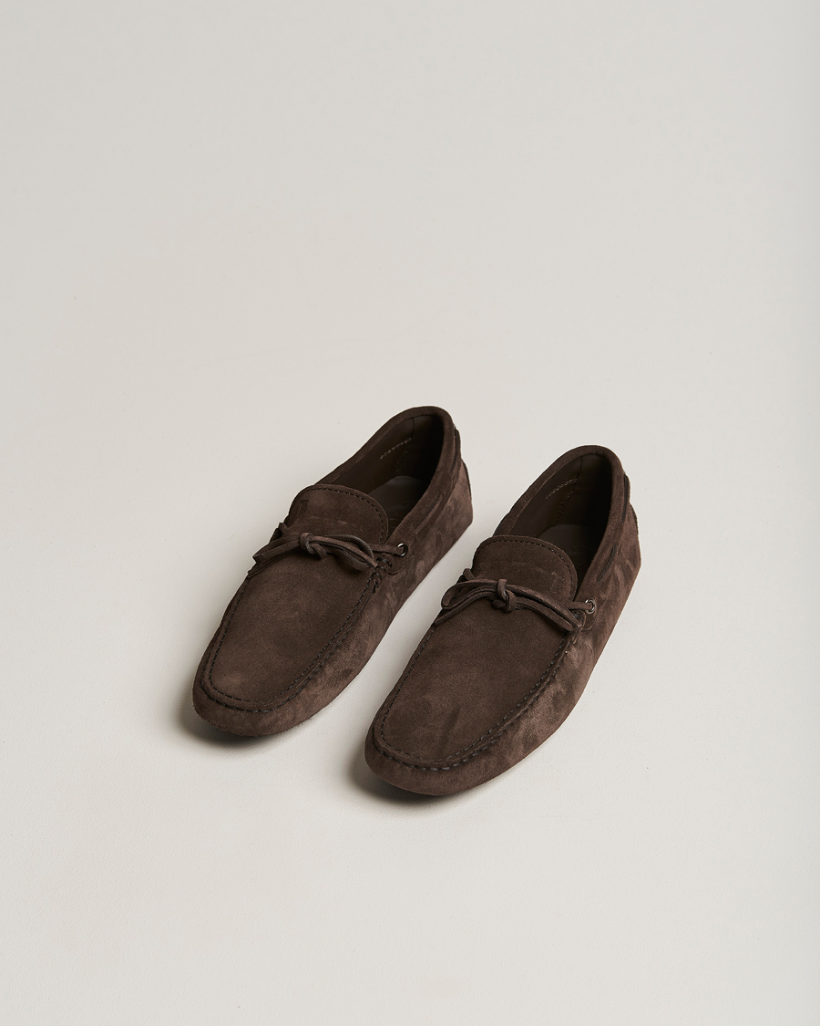 Herren | Tod's Laccetto Gommino Carshoe Dark Brown Suede | Tod's | Laccetto Gommino Carshoe Dark Brown Suede