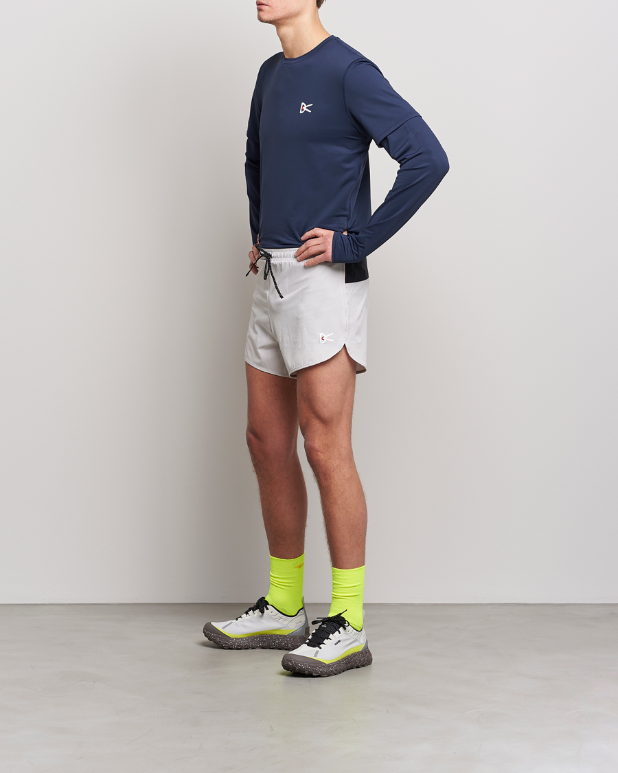 Herren | Shorts | District Vision | Spino Training Shorts Fog