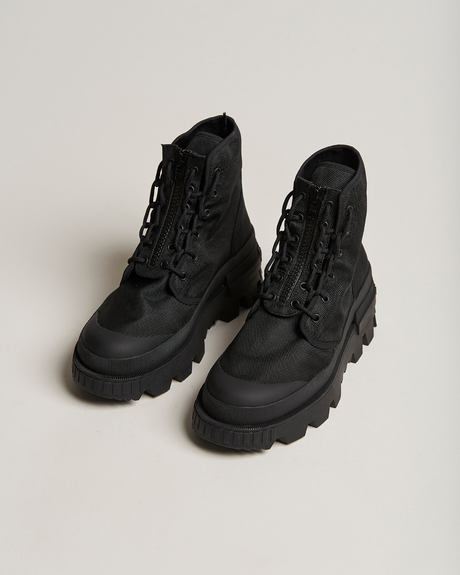 Herren | 4 Moncler Hyke Desertyx Boots Black | Moncler Genius | 4 Moncler Hyke Desertyx Boots Black