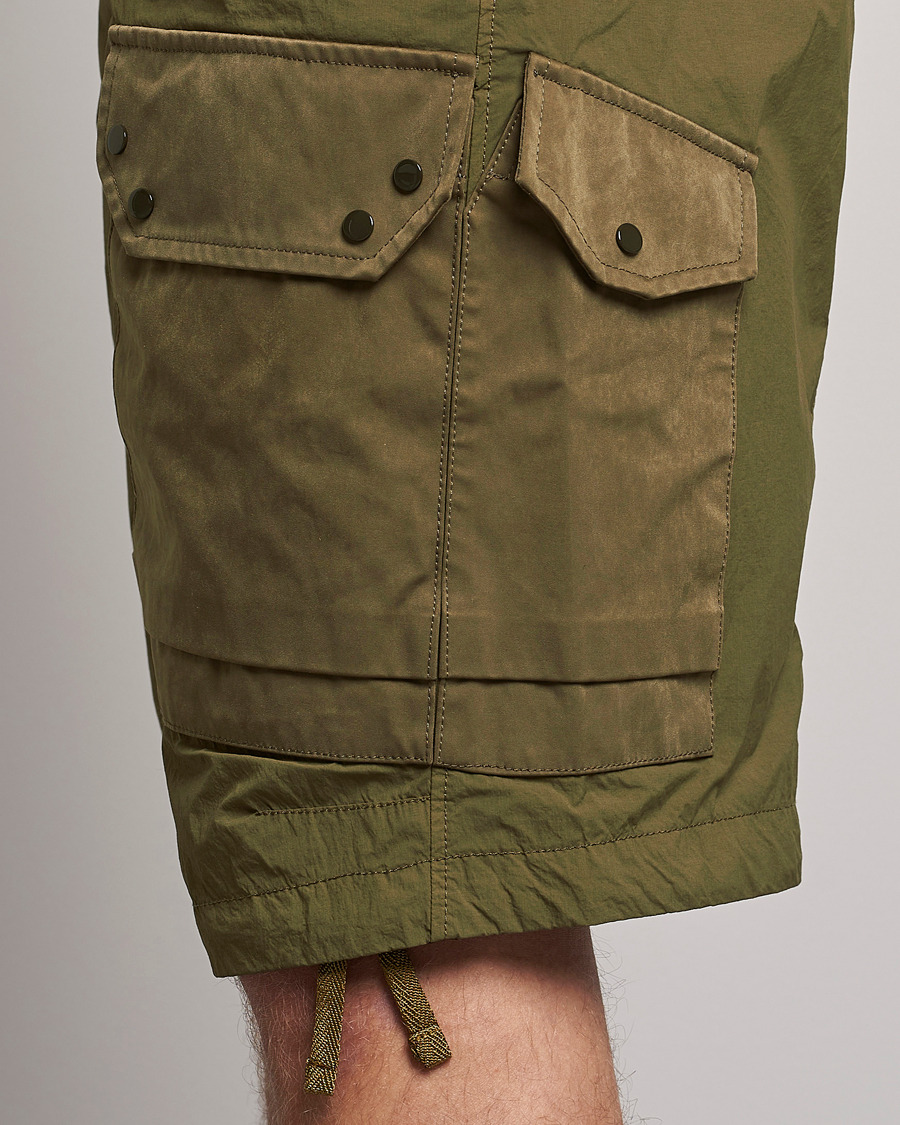 Herren | Shorts | Ten c | Garment Dyed Nylon Cargo Shorts Olive