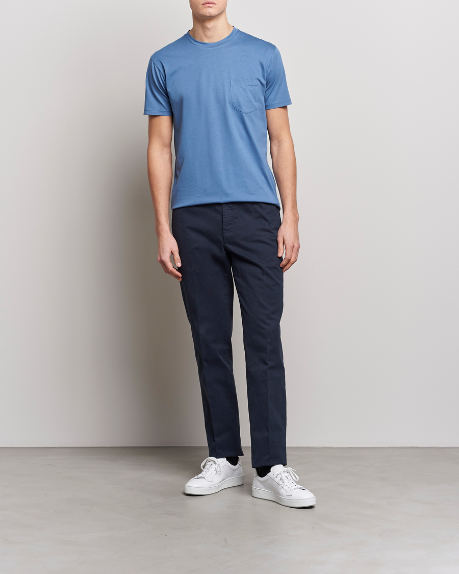 Herren | T-Shirts | Sunspel | Riviera Pocket Crew Neck T-Shirt Blue Stone