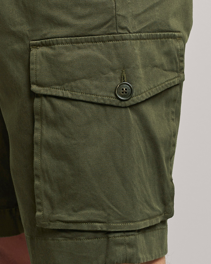 Herren | Shorts | Woolrich | Classic Cargo Shorts Dark Green