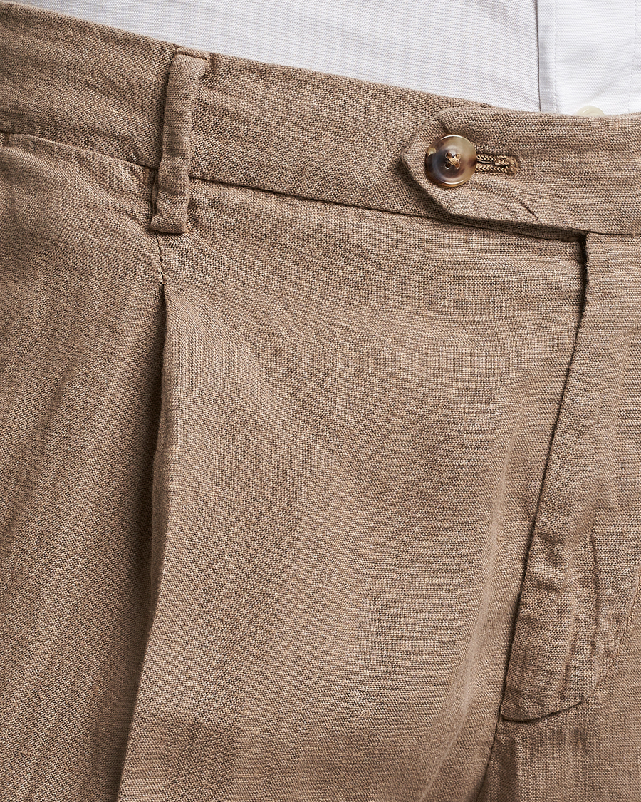 Herren | Hosen | Lardini | Pleated Linen Trousers Beige